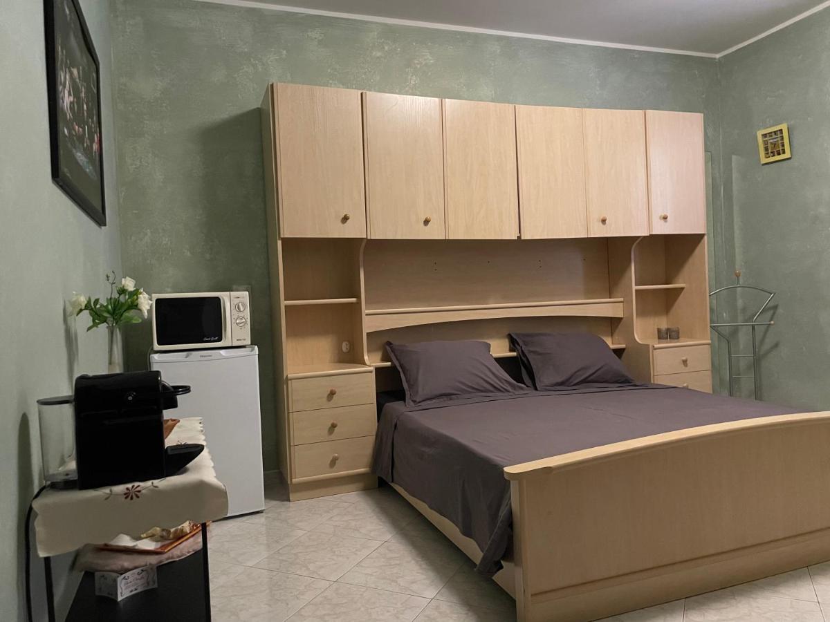 Residence Don Turi Villafranca Tirrena Ngoại thất bức ảnh