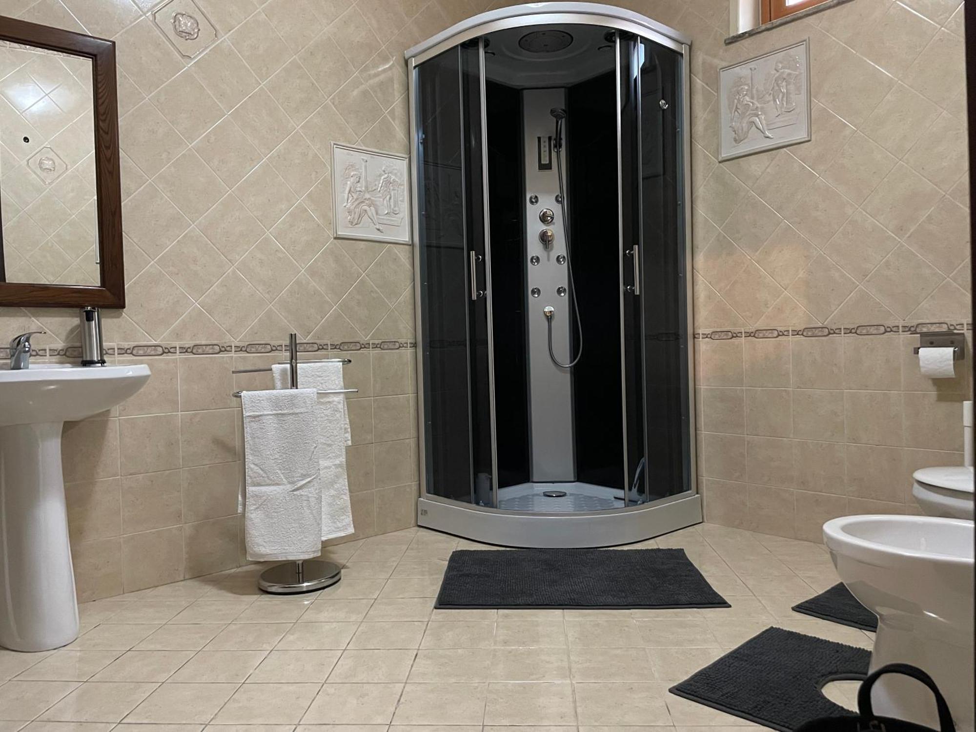 Residence Don Turi Villafranca Tirrena Ngoại thất bức ảnh